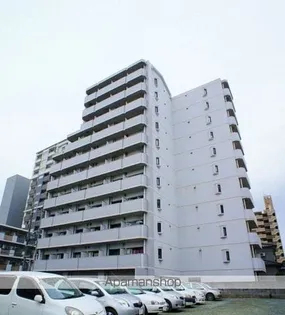 メゾン・ド・プレザージュ【6階】の外観