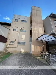 マンション宮脇【1階】の外観