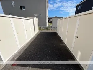 グランシャリオⅡ【2階】の外観