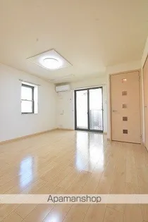 プロムナード【1階】の居間