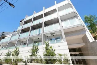 東京都新宿区中井2丁目【マンション】の外観