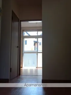 ベレール唐原【1階】の玄関