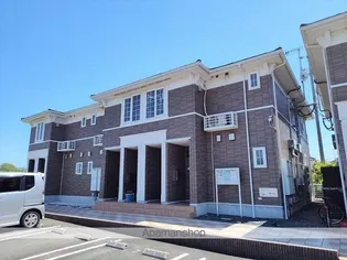 ナウエルⅤ【2階】の外観