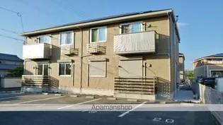 アヴァン ドゥース B棟【1階】の外観