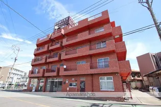 ロワール坂戸【4階】の外観