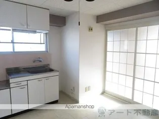 コスモリヴェール朝生田【4階】の内装