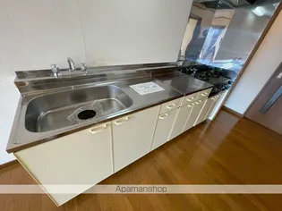 ハイツひまわり【101号室】のキッチン