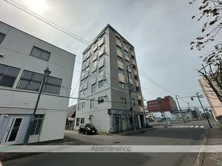 ロイヤルハイツの画像