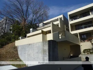 ライオンズマンション虹ケ丘 E棟【1階】の外観