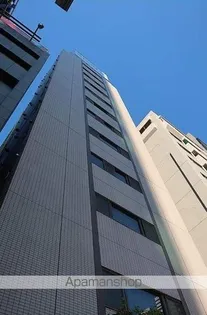 東京都新宿区西新宿8丁目【マンション】の外観