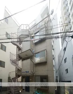 シャトル千駄ヶ谷【4階】の外観