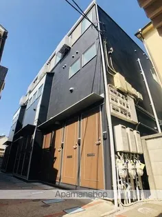 マルチプレックスX【1階】の外観