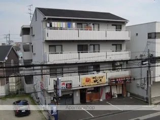 シャトレー小松里の画像