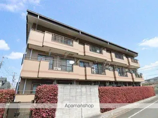 ファミールムカイの画像