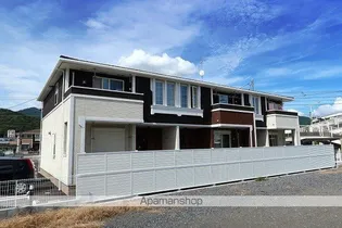 エレガントつくばⅢ【1階】の外観