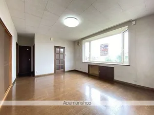 マンションあけぼの【201号室】の居間