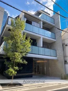 ラクラス四谷【2階】の外観