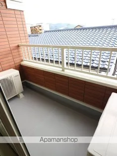 さくらハウス【2階】の玄関