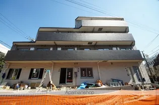 東京都新宿区北新宿1丁目【マンション】の外観