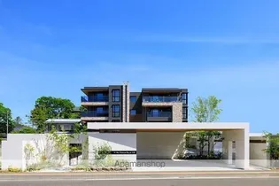 シャーメゾンロイヤル上杉の画像