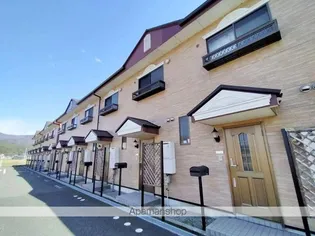 滋賀県長浜市木之本町千田【テラスハウス】の外観