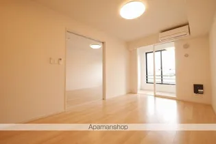 レジデンス プリュⅧ【1階】の内装