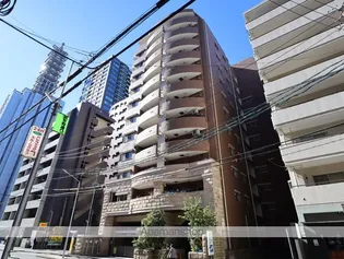 プレサンス泉セレグレード【5階】の外観