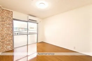 コーポAKI【3階】の居間