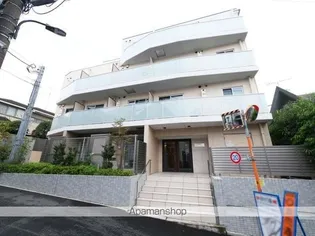 東京都新宿区河田町【マンション】の外観