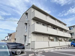 埼玉県吉川市中央1丁目【アパート】の外観