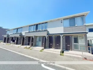 LARK HILLSの画像