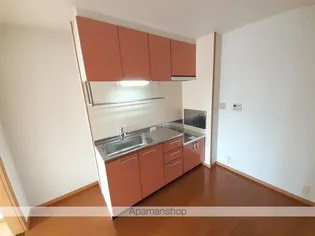 ル・ソレイユ【1階】のキッチン