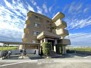 ドミールの画像