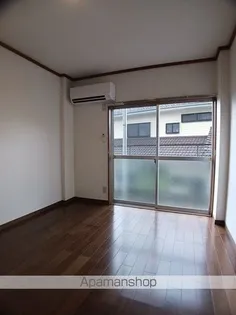 コーポ長島【1階】の居間