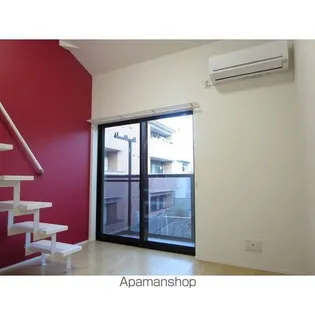 ベルセ黒川【1階】の居間