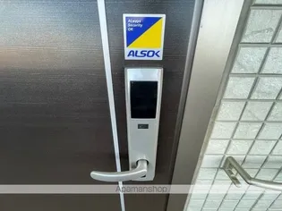 プレジール A【3階】の玄関