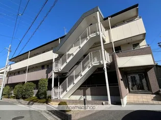 ロイヤルメゾン北花田【1階】の外観