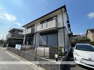 ファミール三嶋の画像