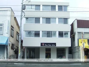 F HOUSEの画像