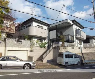 シャントゥール城北の画像