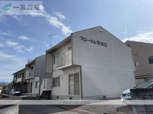 フローラル和泉 B棟【2階】の外観