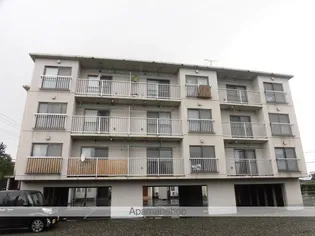 ニューサンハイツ【1階】の外観