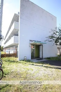 スチューデントマンション【2階】の外観