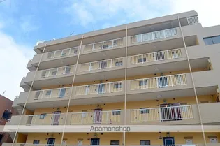 市両マンション【2階】の外観