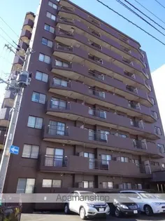 リラハイツ南2条【1階】の外観
