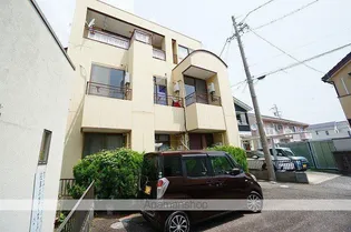 ペティハイツ【3階】の外観