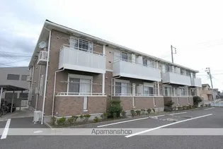 M T GREENの画像