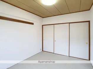 サンクレスト清水【2階】の内装