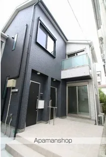 パインB棟【1階】の外観