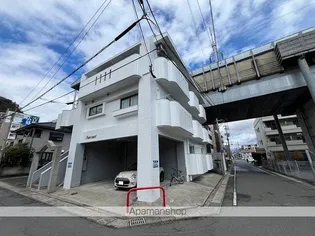 PURE COURTの画像